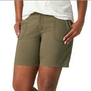 NEW Lee Riders Women Shorts Olive Night-SIZE20